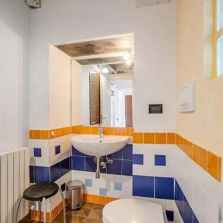 Dom wakacyjny Dreamy Holiday In With Swimming Pool